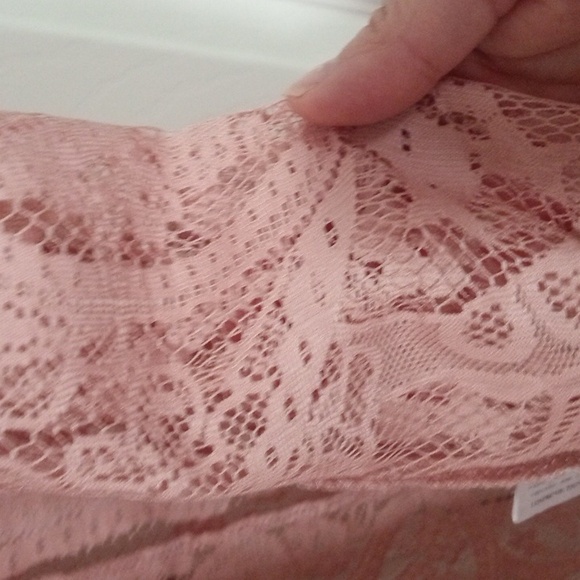 Pink Lace Fringe Kimono - Picture 5 of 5